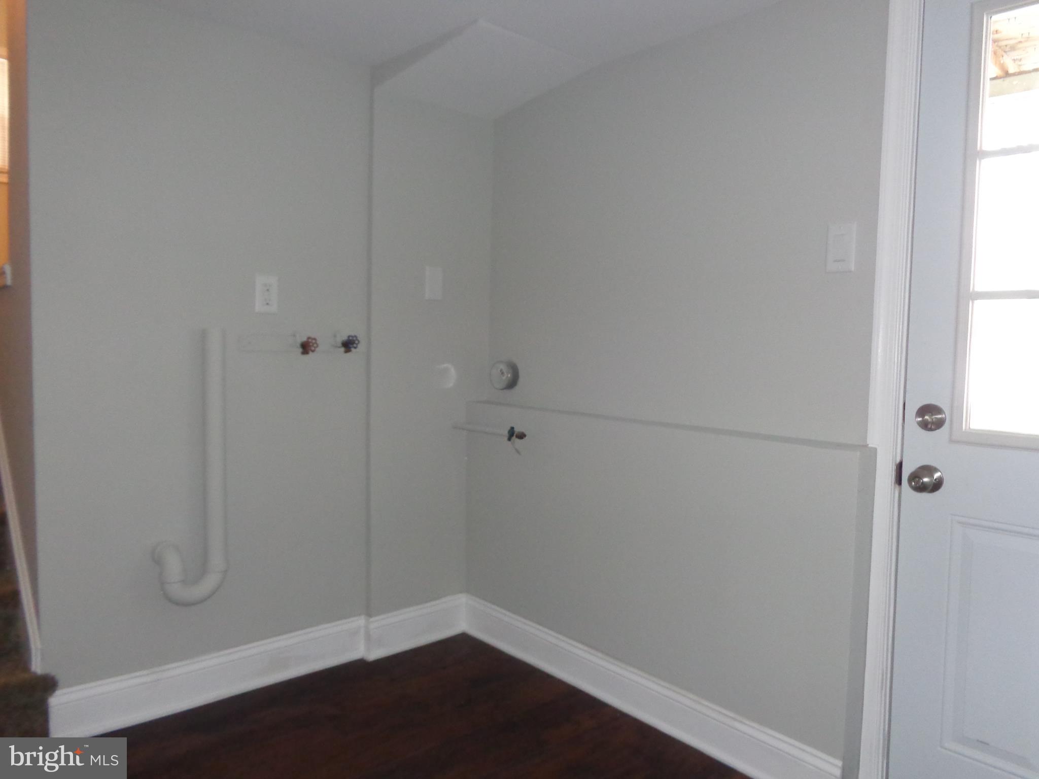 1042 Crest Road Pine Hill, NJ 08021 - Photo 11 of 25