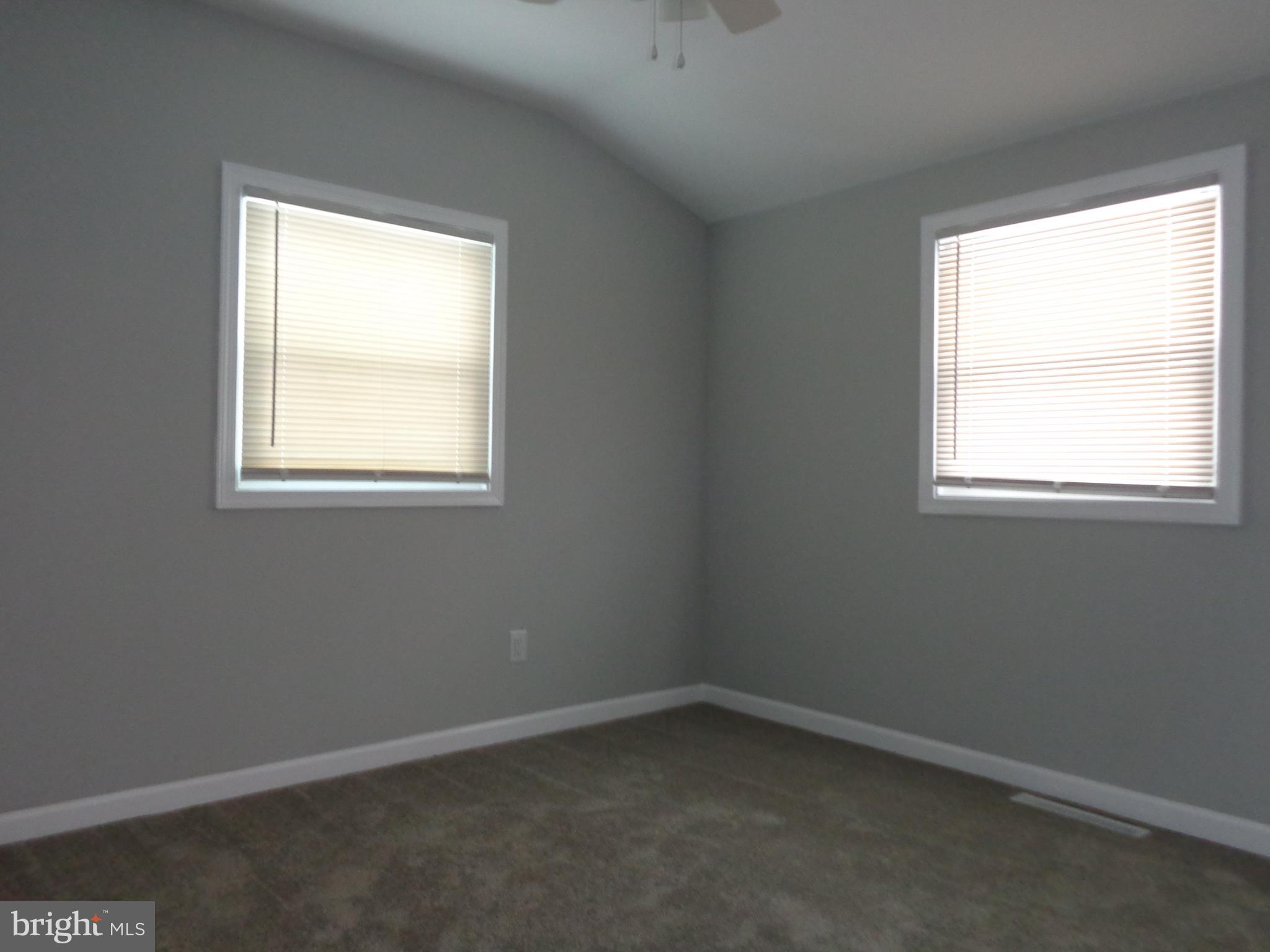 1042 Crest Road Pine Hill, NJ 08021 - Photo 20 of 25