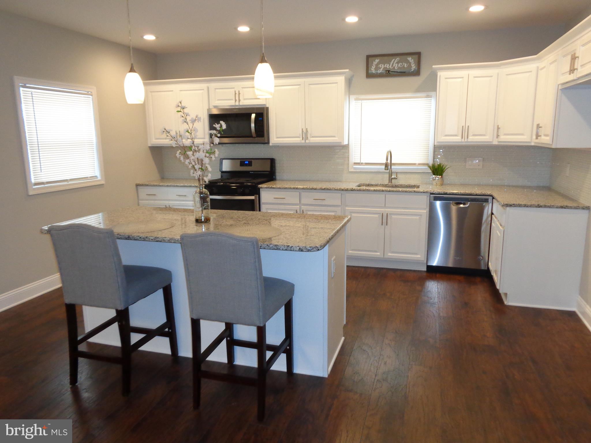 1042 Crest Road Pine Hill, NJ 08021 - Photo 6 of 25