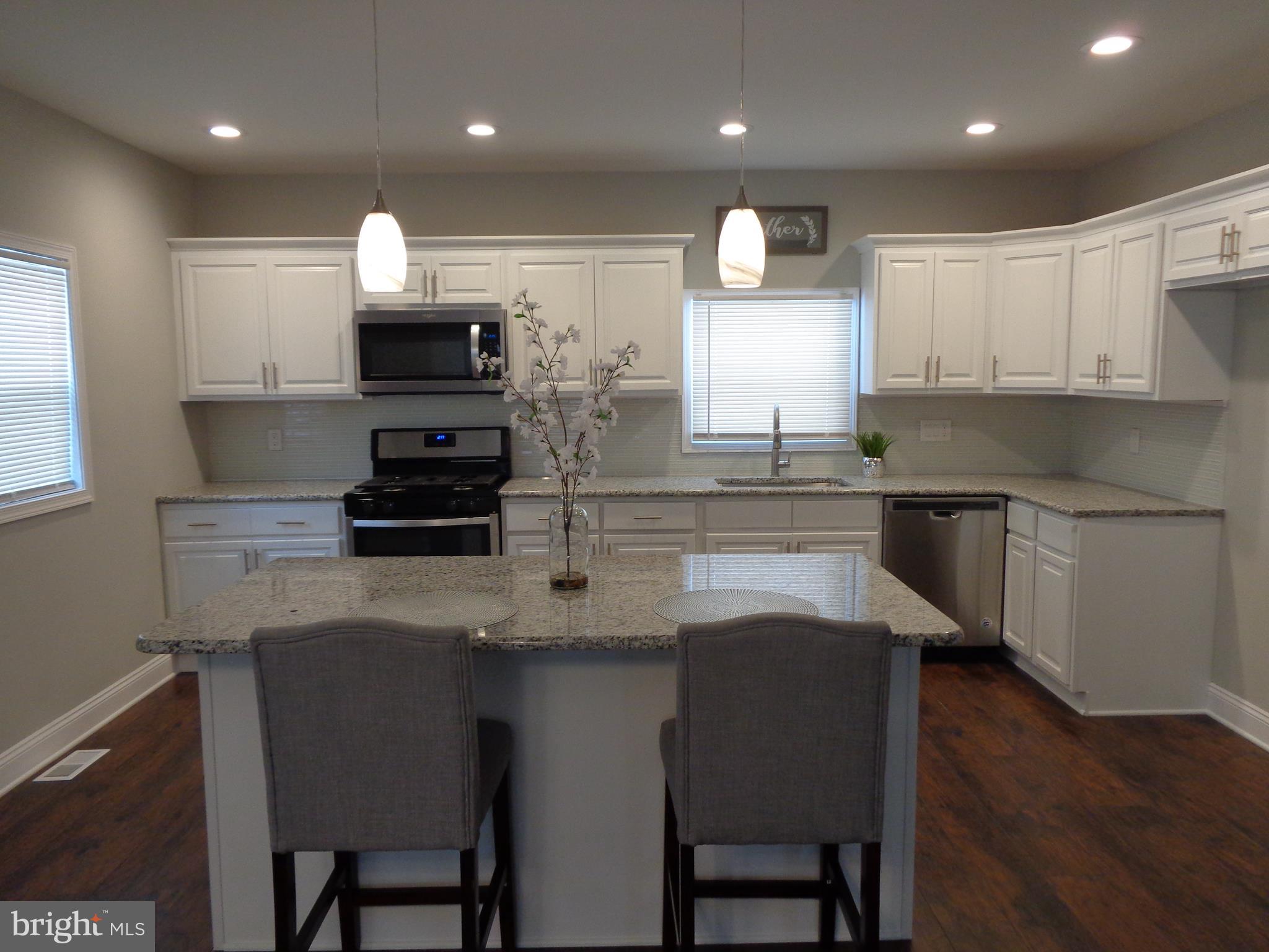 1042 Crest Road Pine Hill, NJ 08021 - Photo 10 of 25