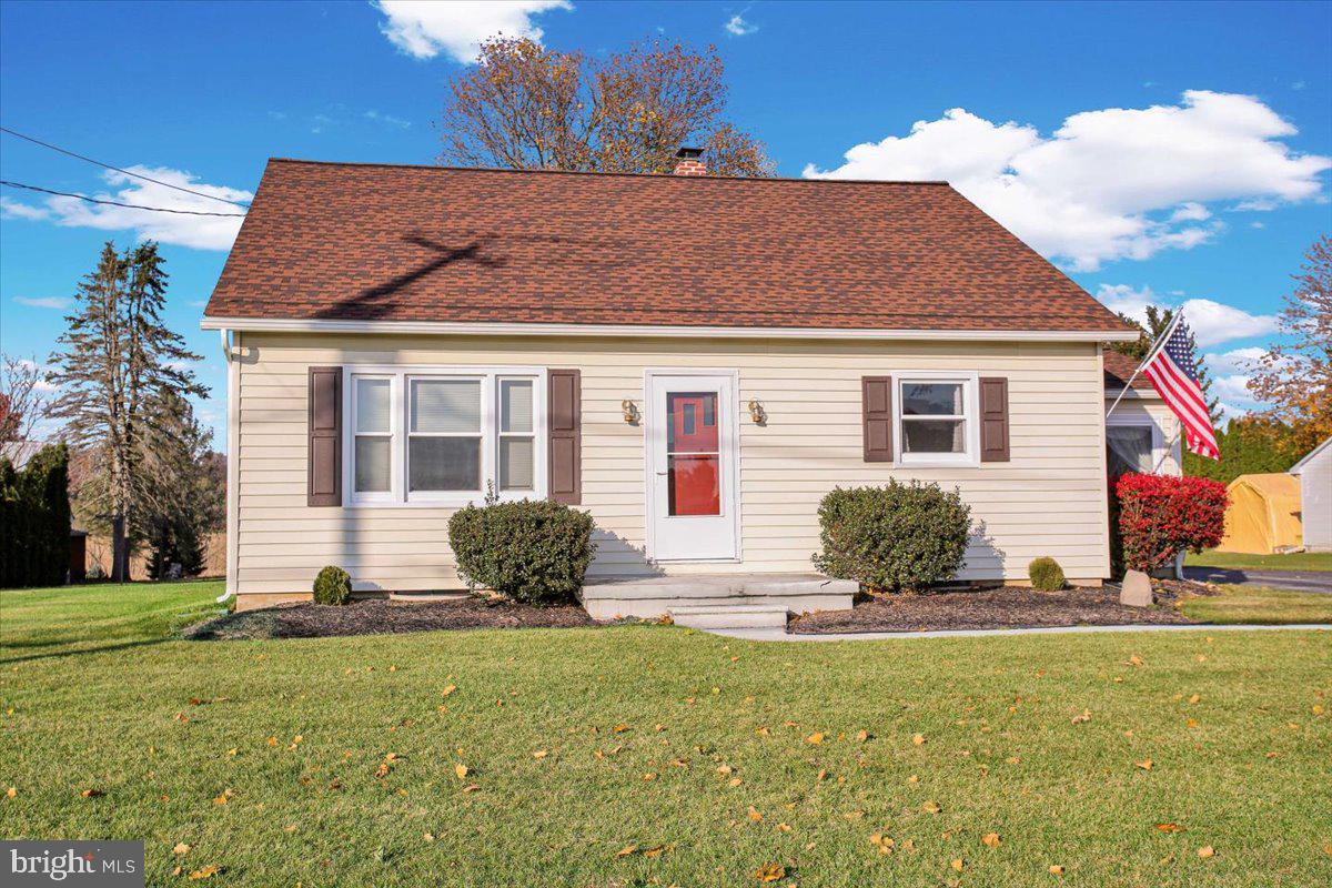 608 Crystal Cave Road Kutztown, PA 19530 - Photo 2 of 24 Gallery Image 2