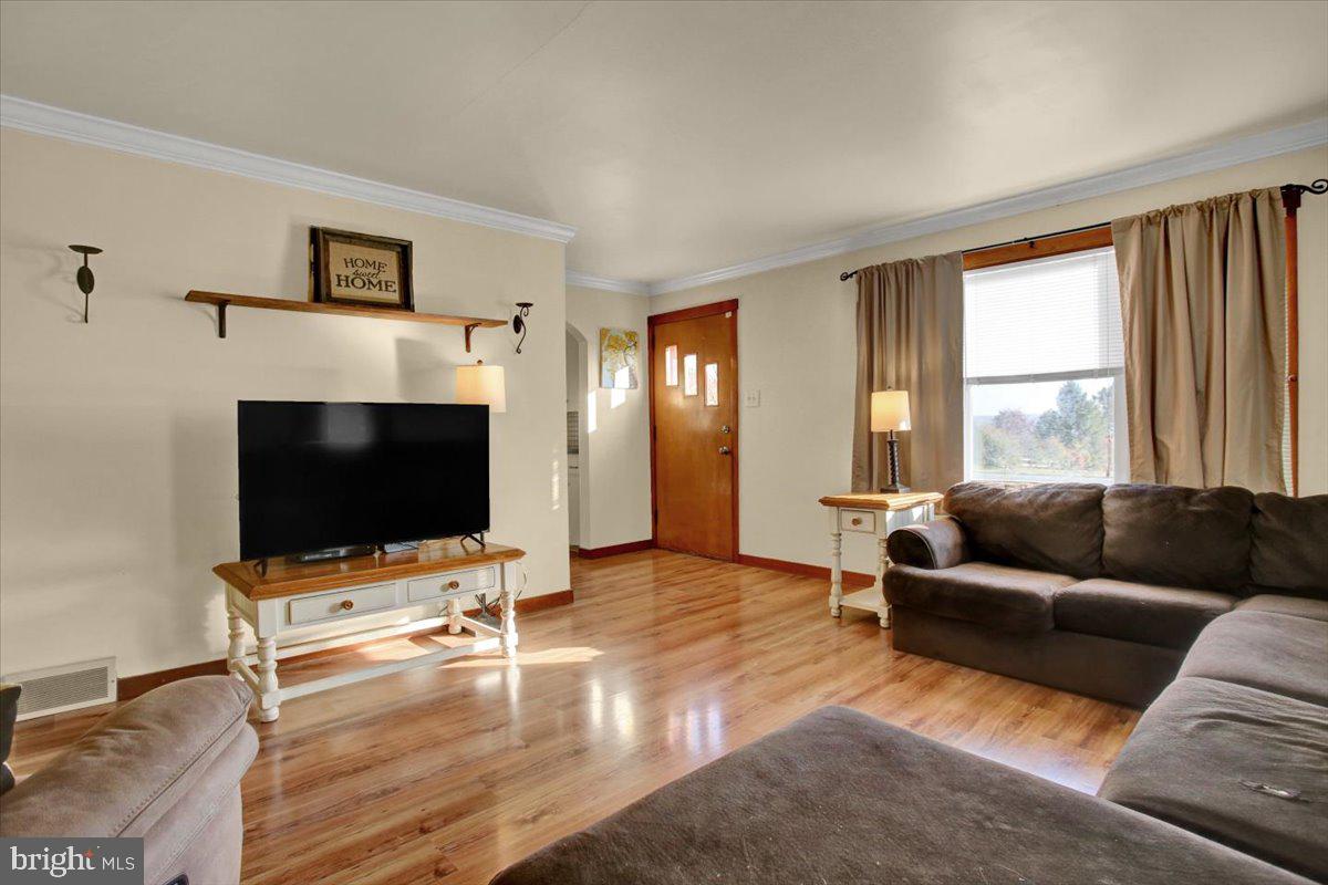 608 Crystal Cave Road Kutztown, PA 19530 - Photo 4 of 24 Gallery Image 4