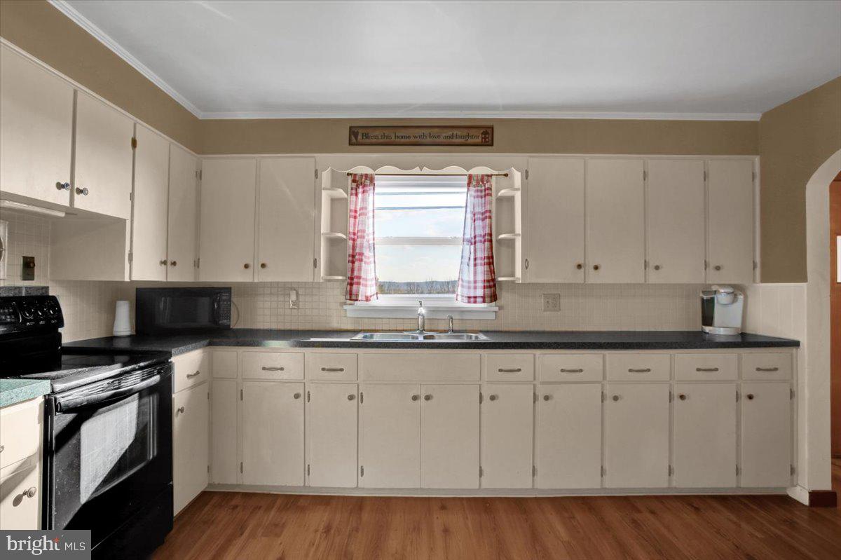 608 Crystal Cave Road Kutztown, PA 19530 - Photo 10 of 24 Gallery Image 10