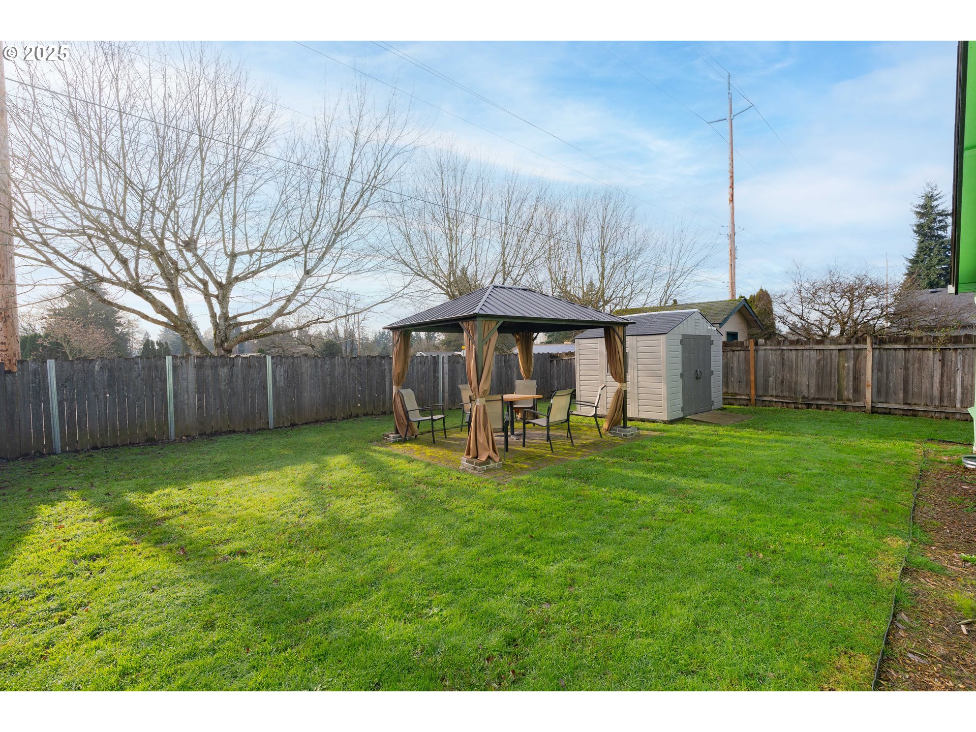 13307 Northeast 77th Street Vancouver, WA 98682 - Photo 26 of 33 a view of a house with backyard and porch