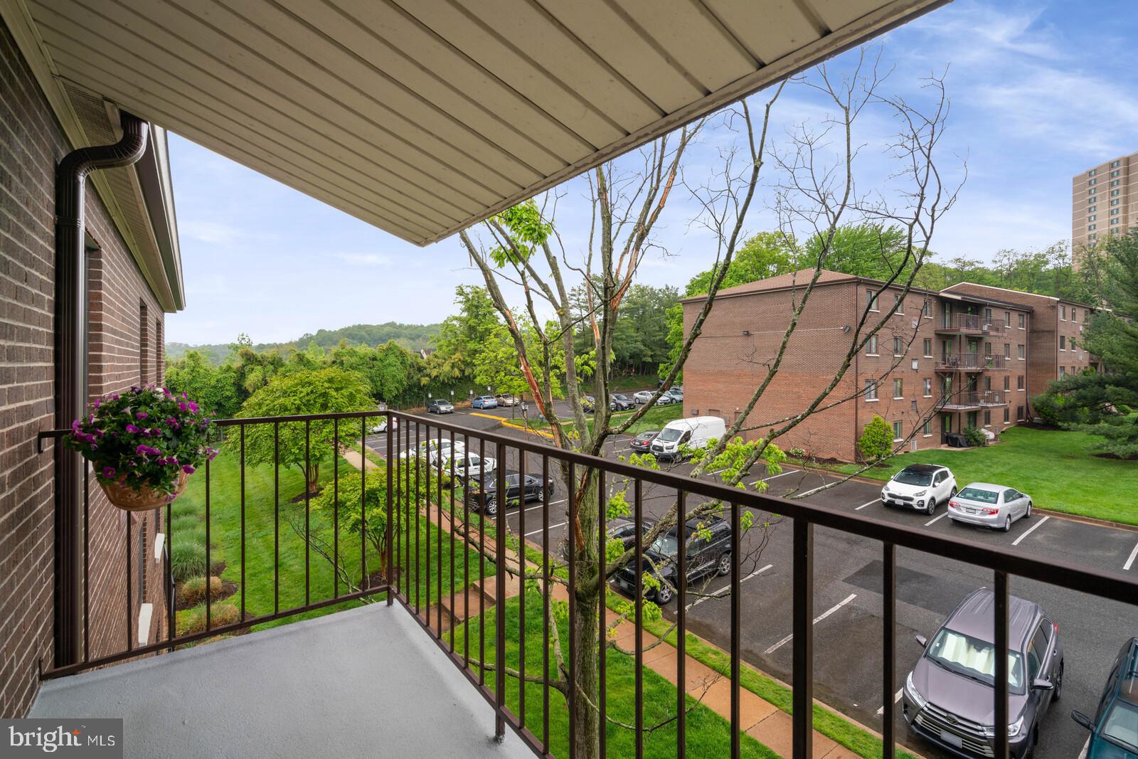 6260 Edsall Road, Unit 404 Alexandria, VA 22312 - Photo 25 of 28 Large relaxing covered patio