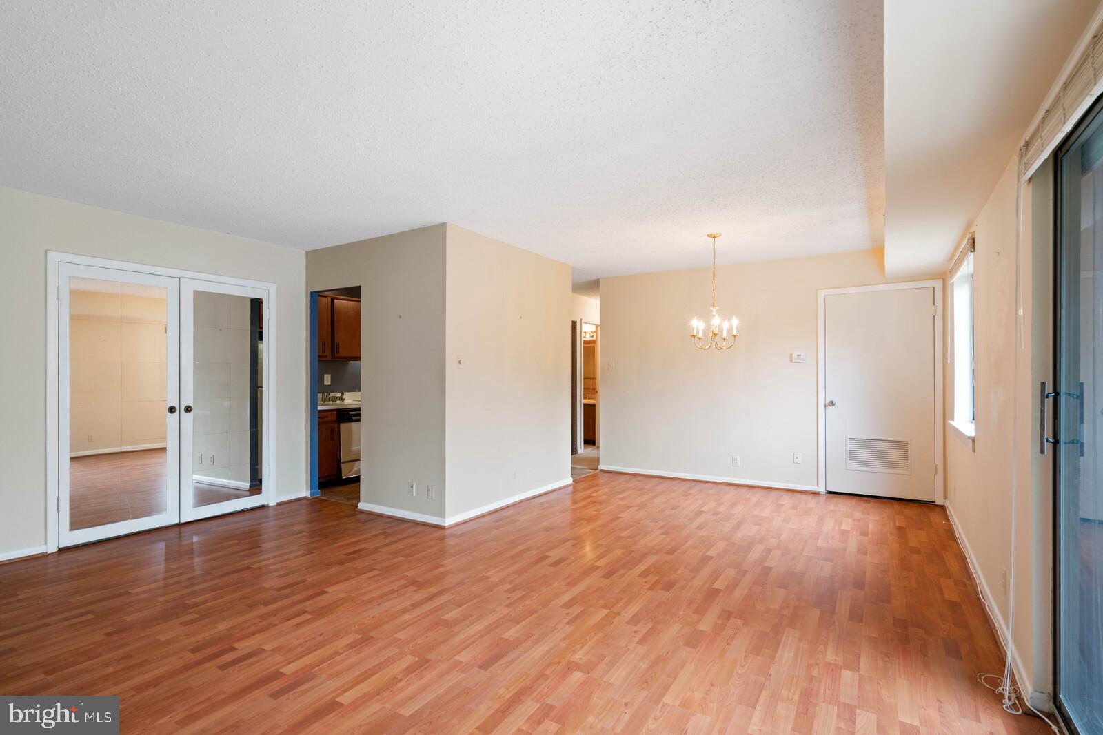6260 Edsall Road, Unit 404 Alexandria, VA 22312 - Photo 8 of 28 Dining room off Living Room