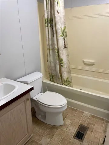 $1,650 | 4473 Highway 90, Unit B, Alleyton, TX 78935