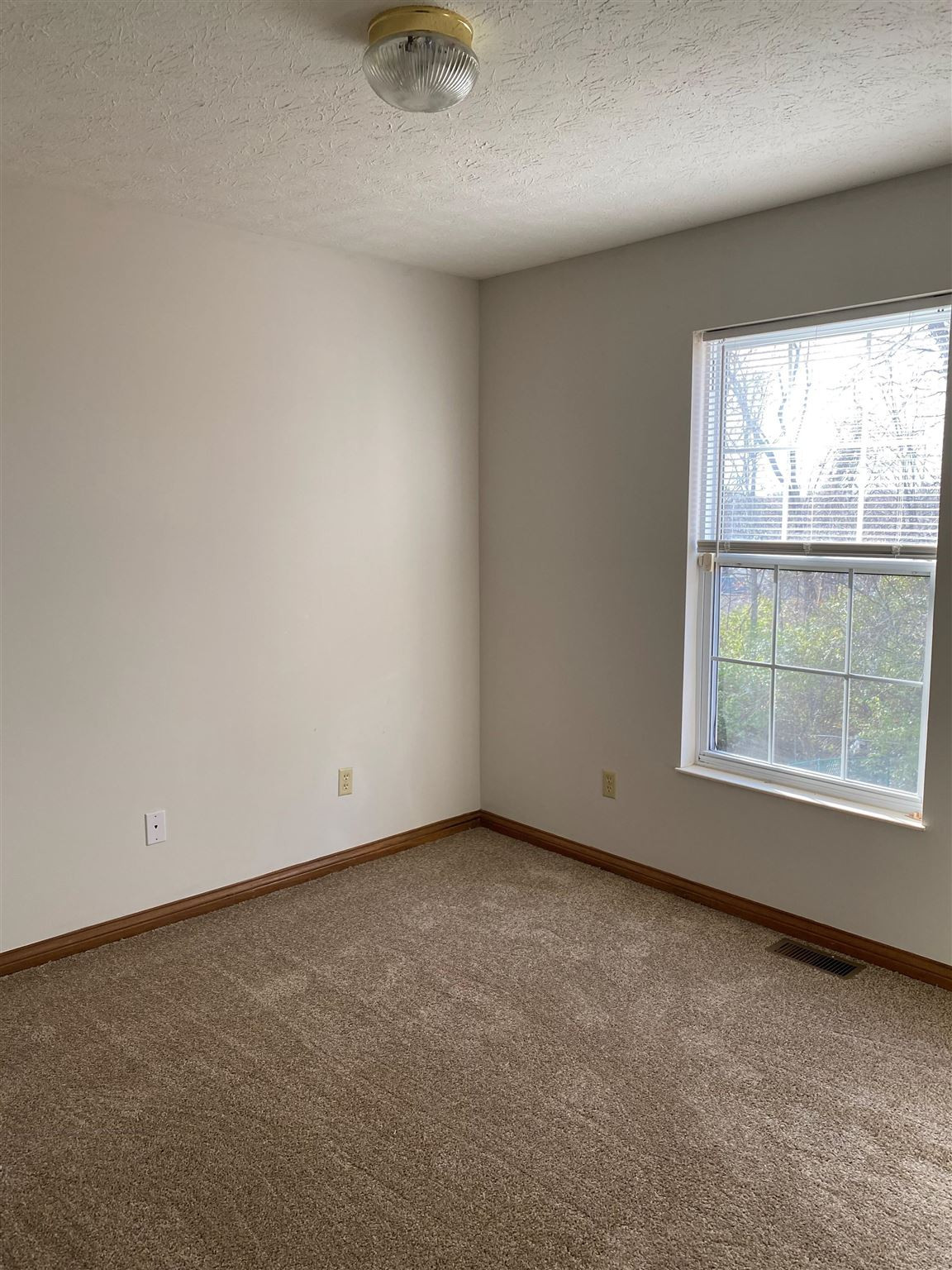 10440 Calvary Road Independence, KY 41051 - Photo 9 of 15 Gallery Image 9