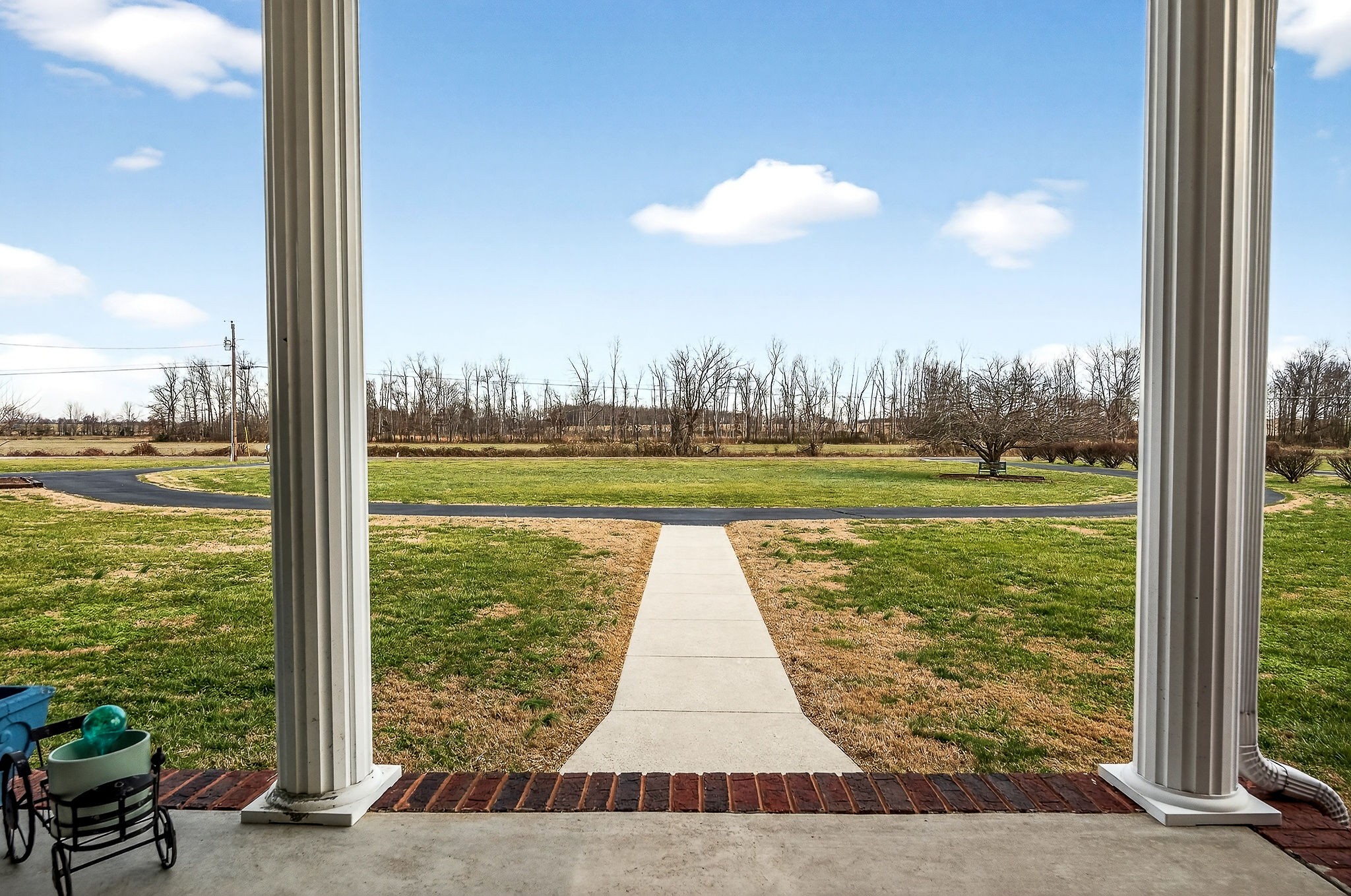 597 Game Ridge Road Smithville, TN 37166 - Photo 3 of 45 a view of a large hall with a big yard