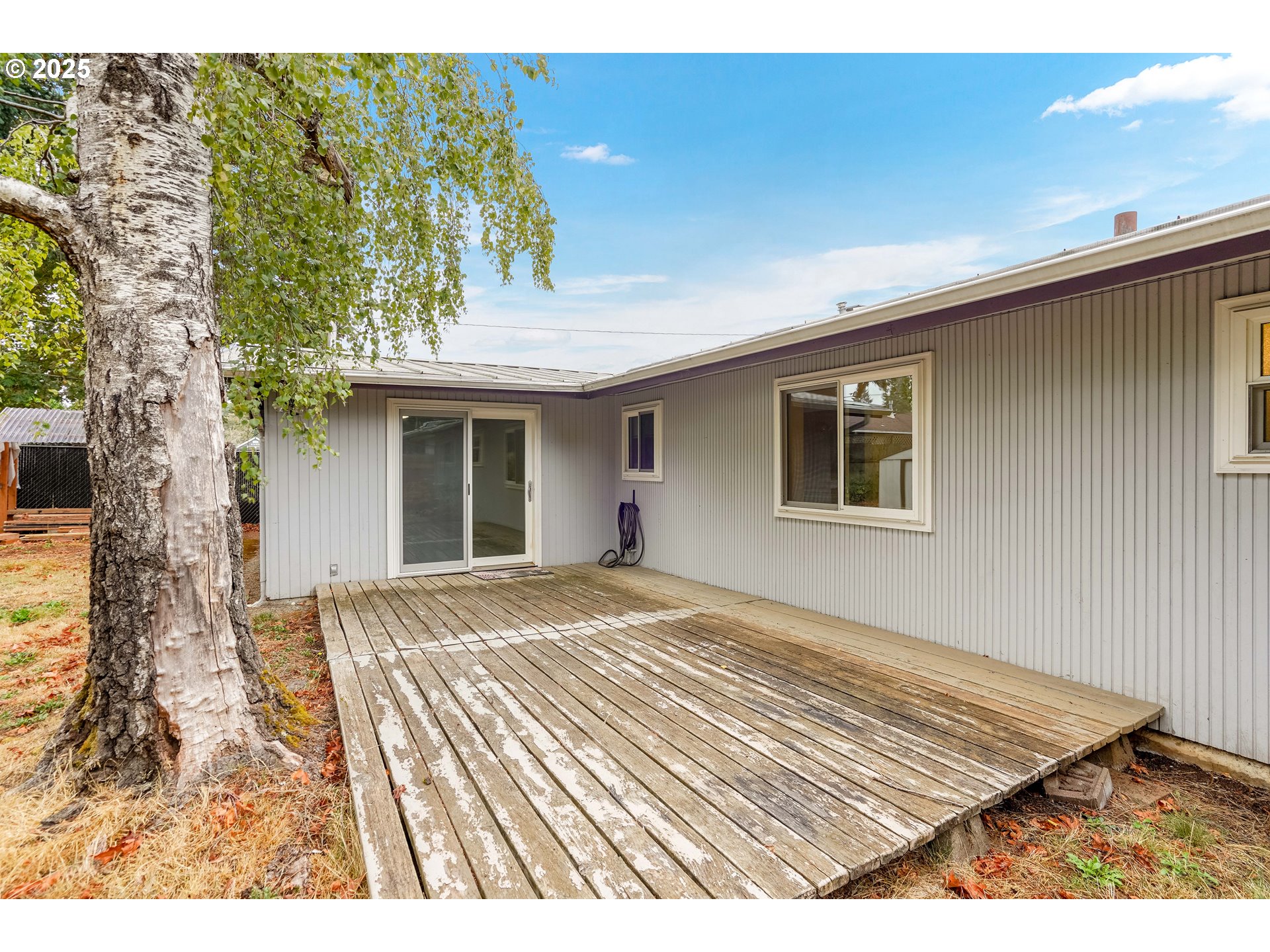 4627 2nd Way Southeast Salem, OR 97302 - Photo 42 of 48 a view of backyard of the house