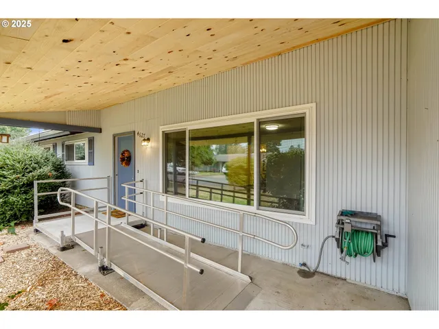 a house view with a backyard