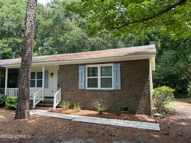 $1,450 | 2319 Boardwalk Avenue, Wilmington, NC 28403