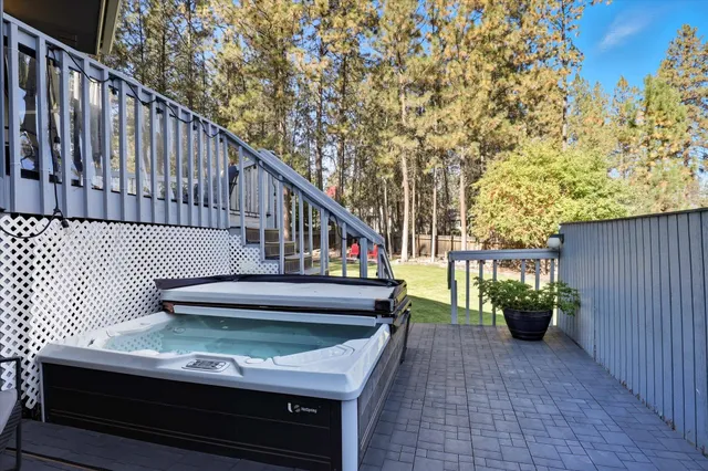 $539,900 | 15810 North Pineview Circle, Spokane, WA 99208