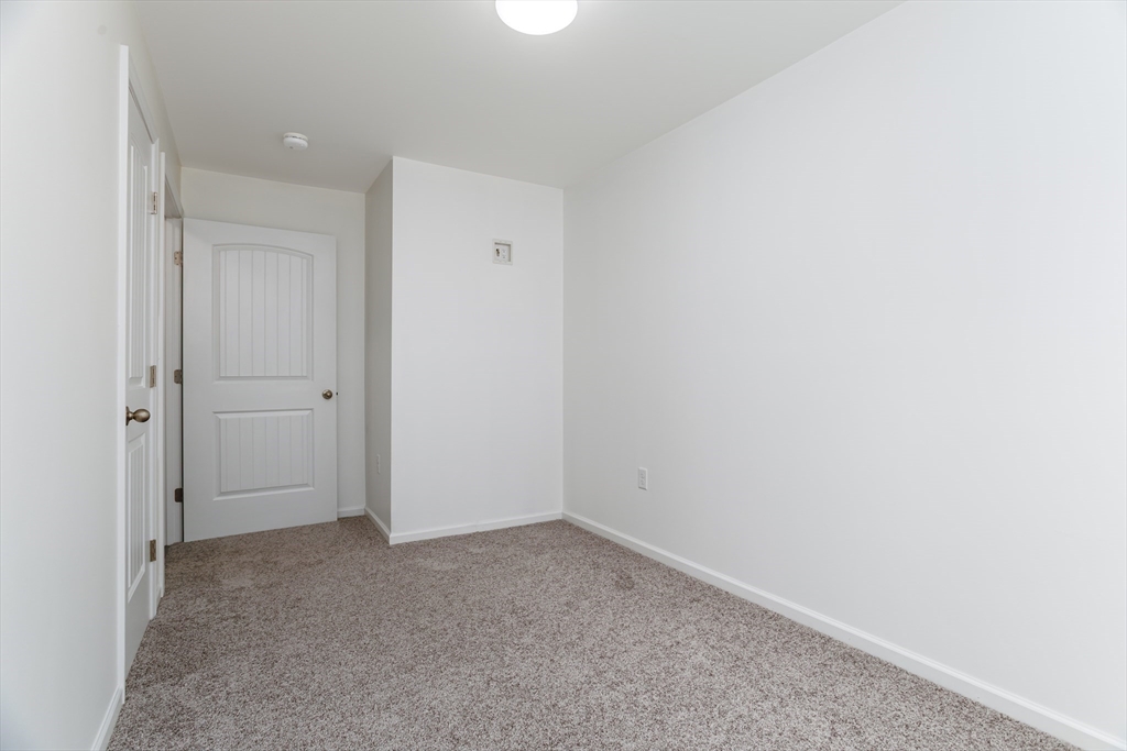 54 Deacon's Lane Troy, NH 03465 - Photo 24 of 42