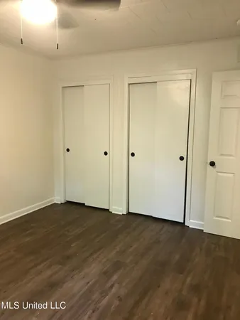 $950 | 318 Porter Avenue, Unit 208, Ocean Springs, MS 39564