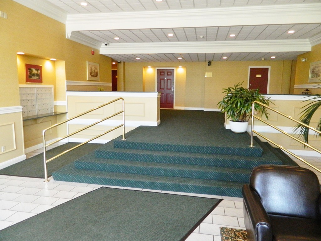 160 Commandants Way, Unit 207 Chelsea, MA 02150 - Photo 5 of 28 Gallery Image 5