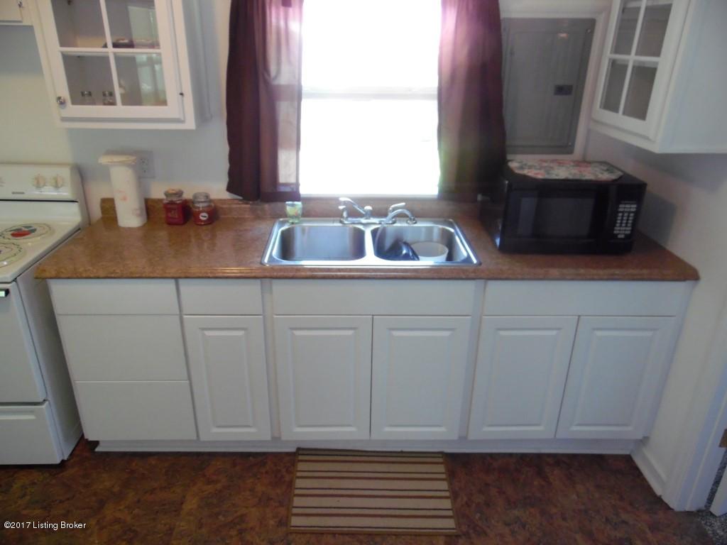 321 Circle Hill Road Falls Of Rough, KY 40119 - Photo 6 of 24 SAM_4875 (Medium)