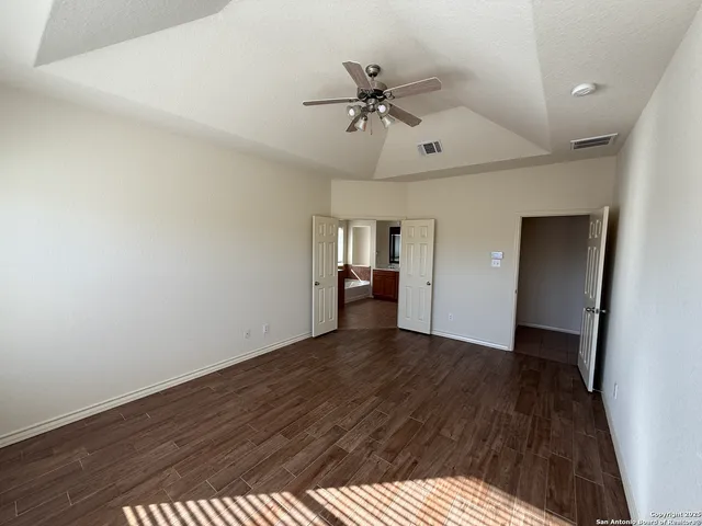 $349,900 | 10226 Homburg Ranch, Helotes, TX 78023