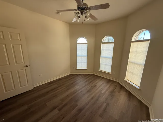 $349,900 | 10226 Homburg Ranch, Helotes, TX 78023