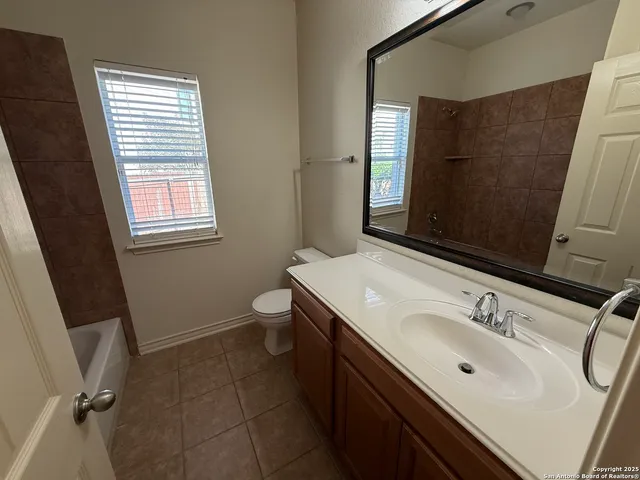 $349,900 | 10226 Homburg Ranch, Helotes, TX 78023