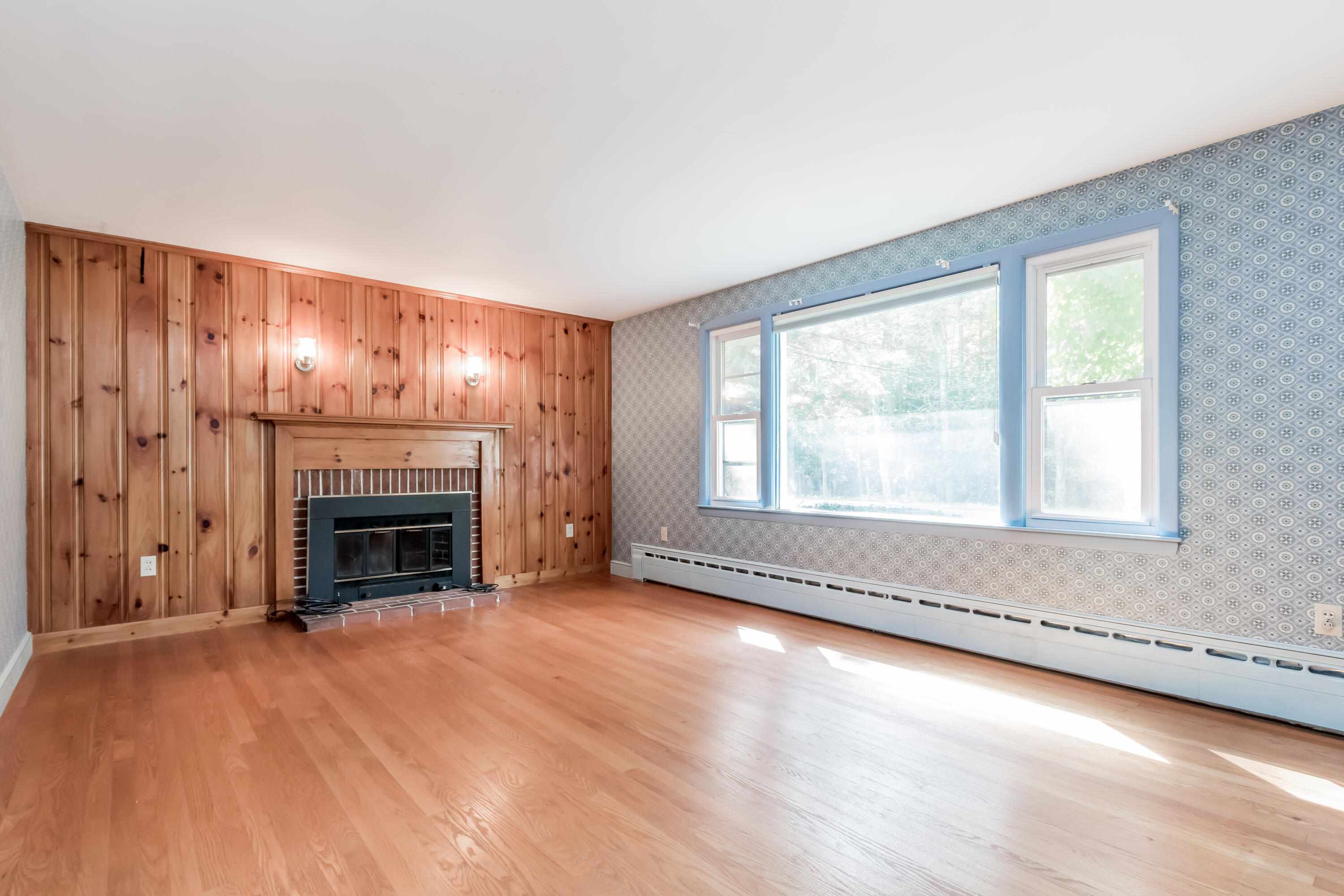 389 Greely Road Extension Cumberland, ME 04021 - Photo 8 of 37 20220923rf-71015