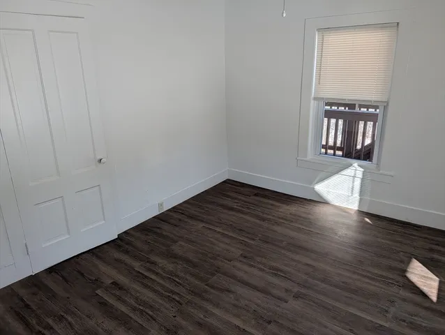 $1,450 | 9 Turnpike Road, Unit 2, Turners Falls, MA 01376