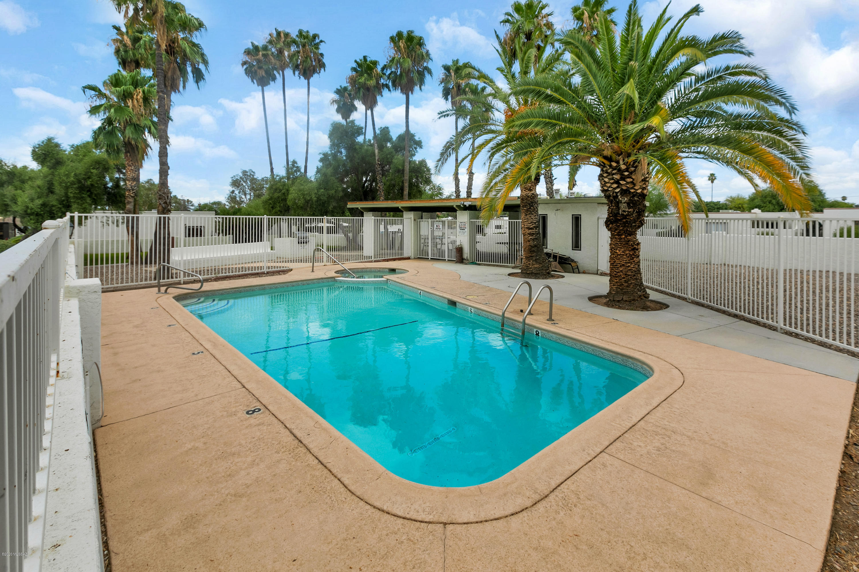 660 East River Road, Unit U Tucson, AZ 85704 - Photo 20 of 22