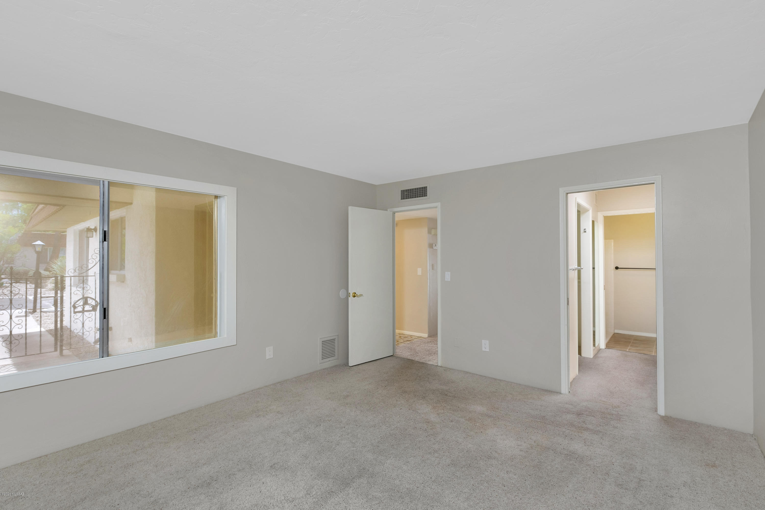 660 East River Road, Unit U Tucson, AZ 85704 - Photo 10 of 22