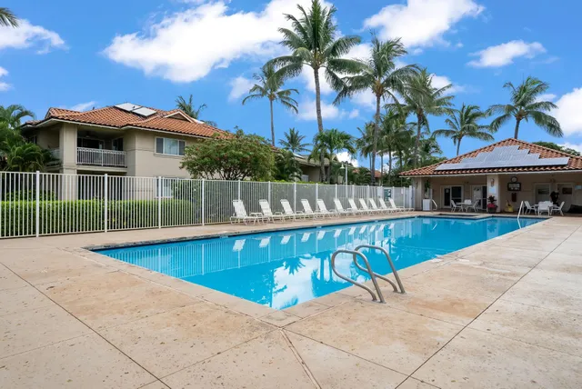 $1,290,000 | 16 Kai Makani Loop, Unit D201, Kihei, HI 96753