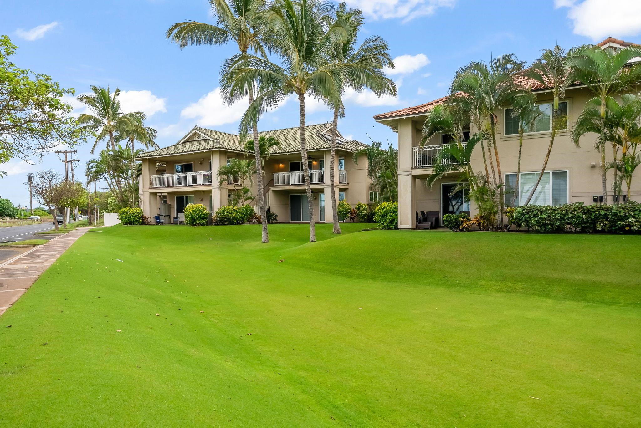 16 Kai Makani Loop, Unit D201 Kihei, HI 96753 - Photo 35 of 50 a view of multiple houses with yard