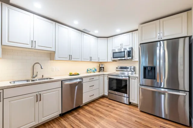 $1,290,000 | 16 Kai Makani Loop, Unit D201, Kihei, HI 96753