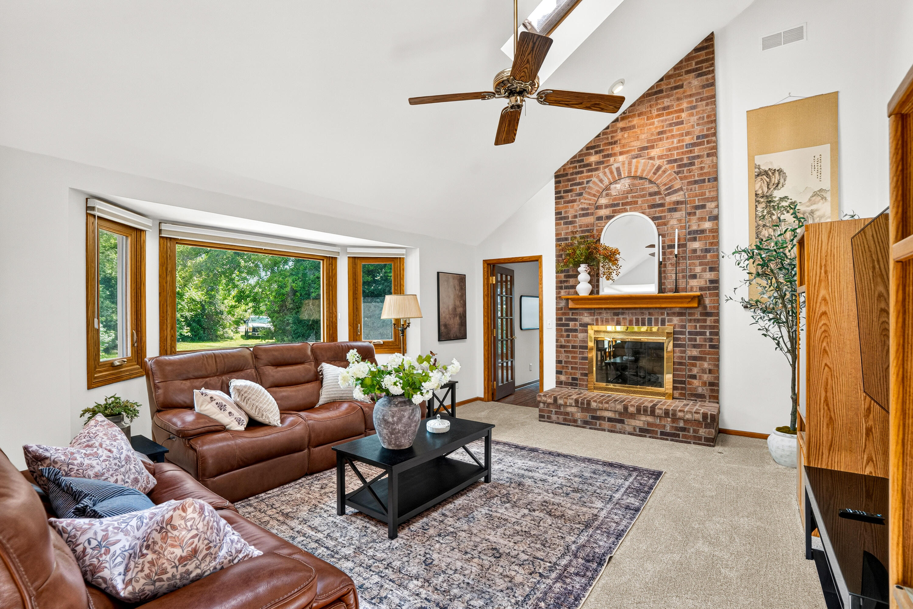 17445 St James Road Brookfield, WI 53045 - Photo 14 of 49 Great room w/ vaulted ceilings