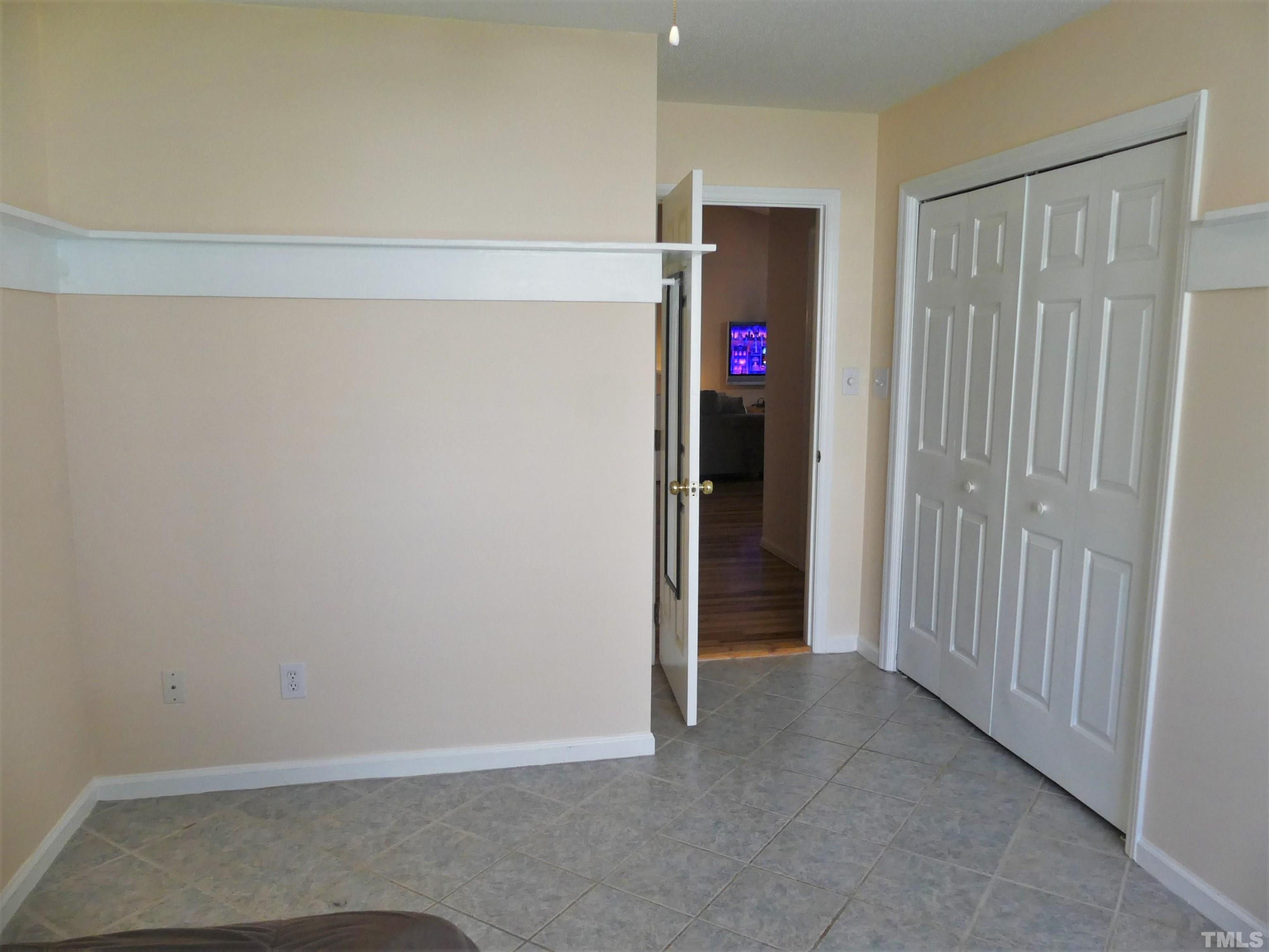 5204 Blakeley Lane Raleigh, NC 27613 - Photo 20 of 28