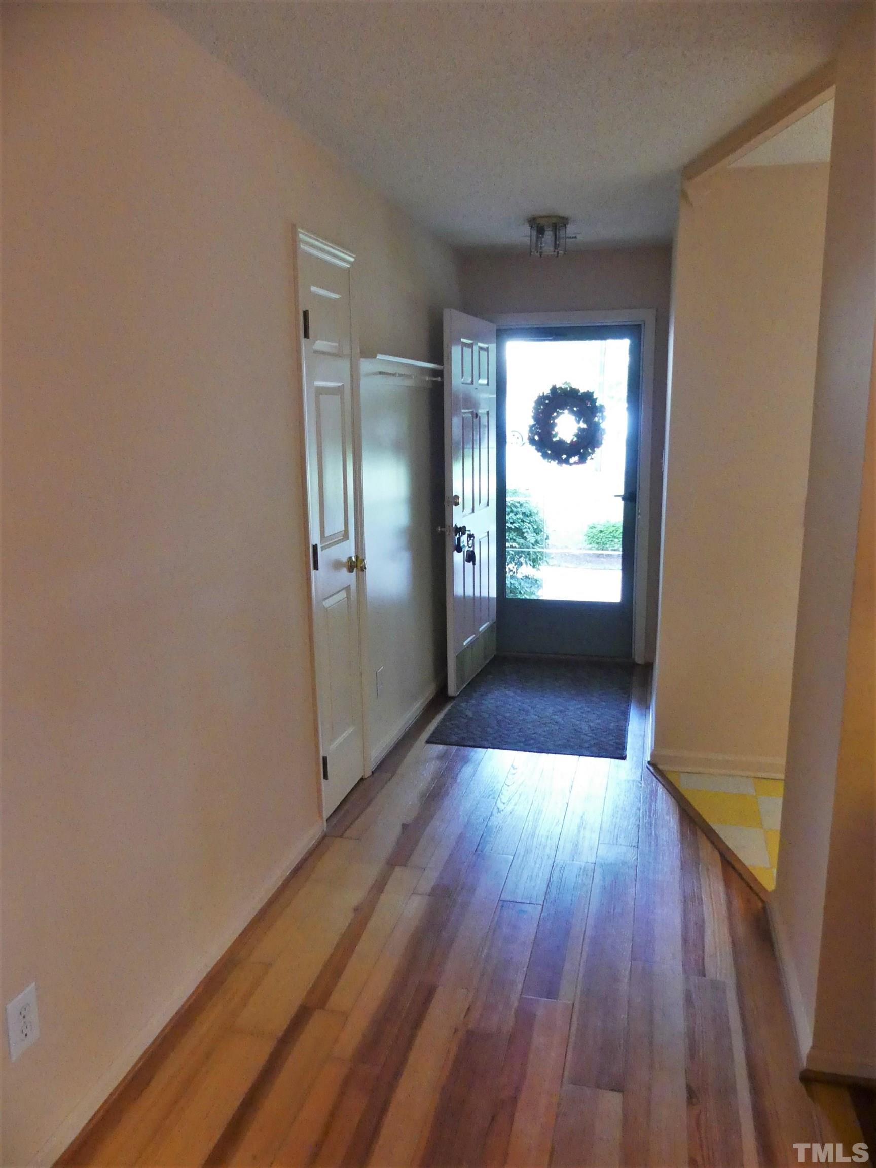 5204 Blakeley Lane Raleigh, NC 27613 - Photo 25 of 28