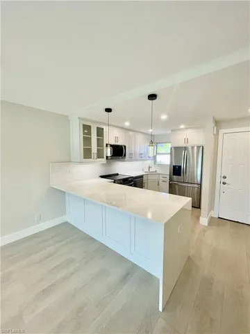 $489,000 | 9 High Point Circle North, Unit 108, Naples, FL 34103