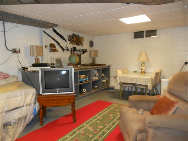 1 Ranch Avenue Easthampton, MA 01027 - Photo 28 of 30 Gallery Image 28