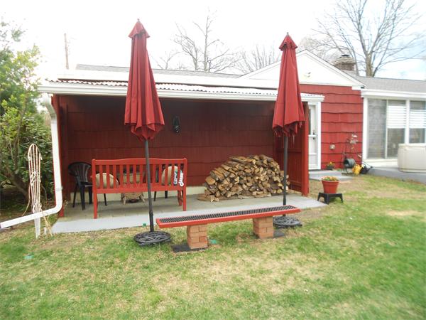 1 Ranch Avenue Easthampton, MA 01027 - Photo 6 of 30 Gallery Image 6