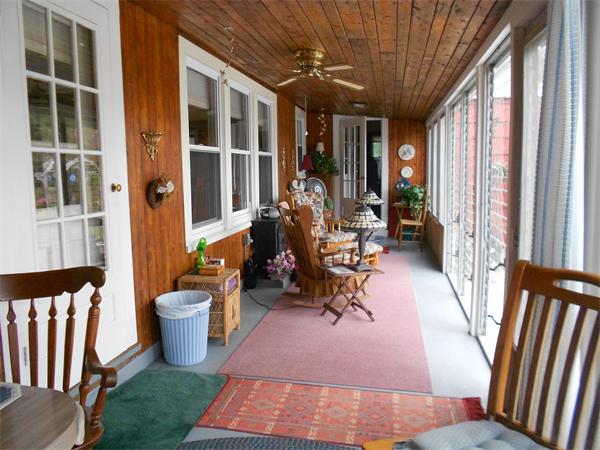 1 Ranch Avenue Easthampton, MA 01027 - Photo 8 of 30 Gallery Image 8