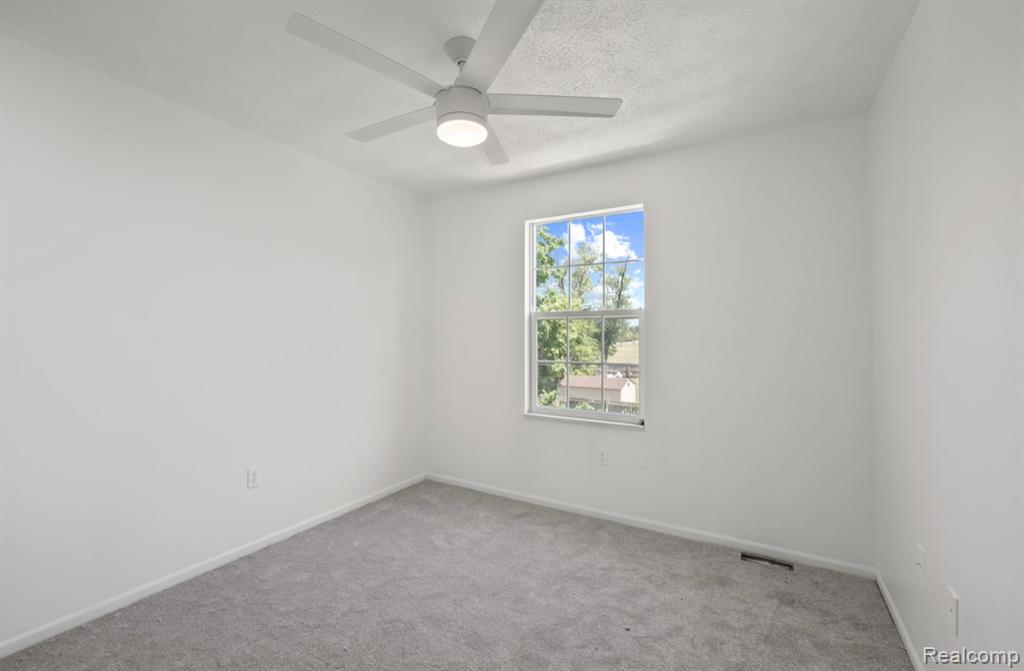 4688 French Road Detroit, MI 48214 - Photo 15 of 37 Gallery Image 15