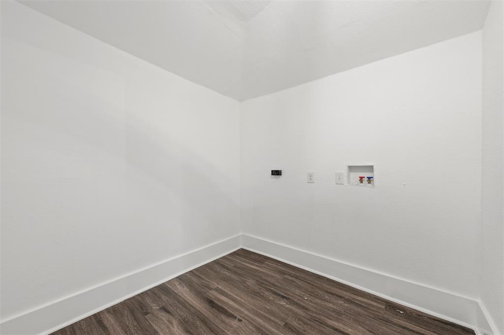 1825 Lyle Avenue Waco, TX 76708 - Photo 23 of 26 a view of an empty room