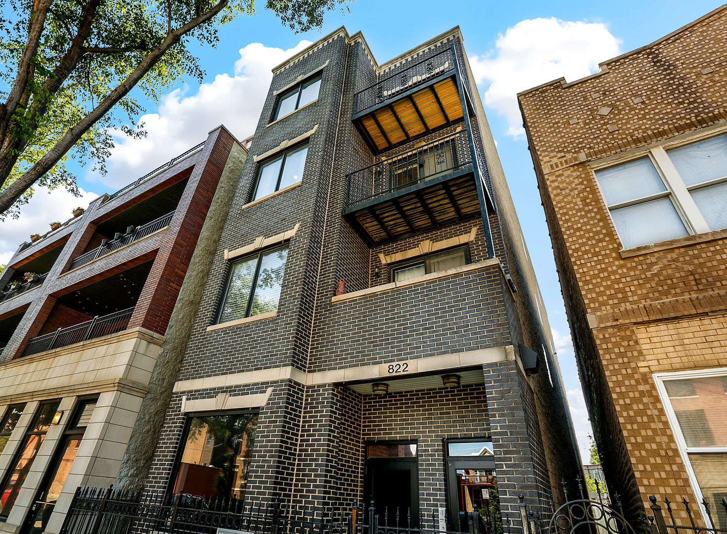 822 North California Avenue, Unit 4 Chicago, IL 60622 - Photo 1 of 1