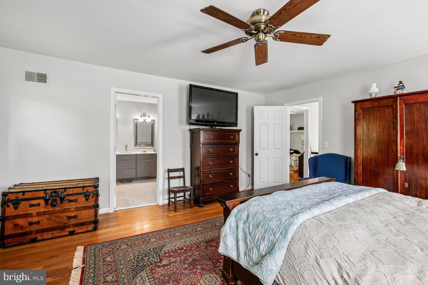 3502 Riverwood Road Alexandria, VA 22309 - Photo 40 of 71 Primary Bedroom