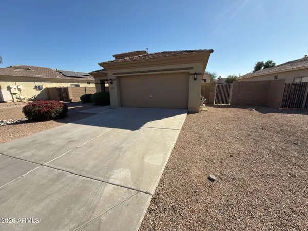 $1,895 | 7157 West Globe Avenue, Phoenix, AZ 85043