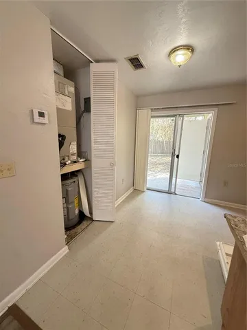 $1,100 | 625 Southwest 11 Lane, Gainesville, FL 32601