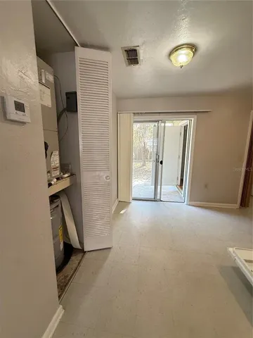 $1,100 | 625 Southwest 11 Lane, Gainesville, FL 32601