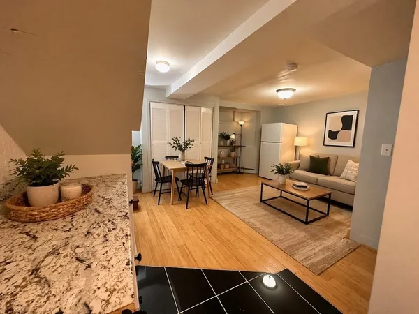 $3,250 | 474 East 7th Street, Unit 1, Boston, MA 02127