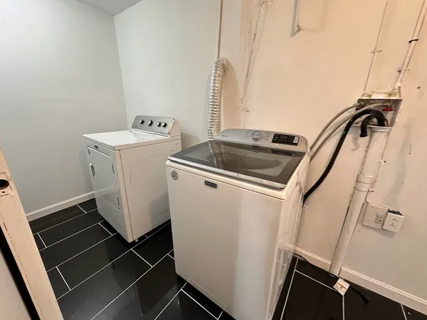 $3,250 | 474 East 7th Street, Unit 1, Boston, MA 02127
