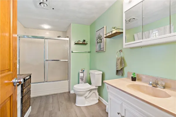 $549,900 | 702 Arcade Avenue, Seekonk, MA 02771