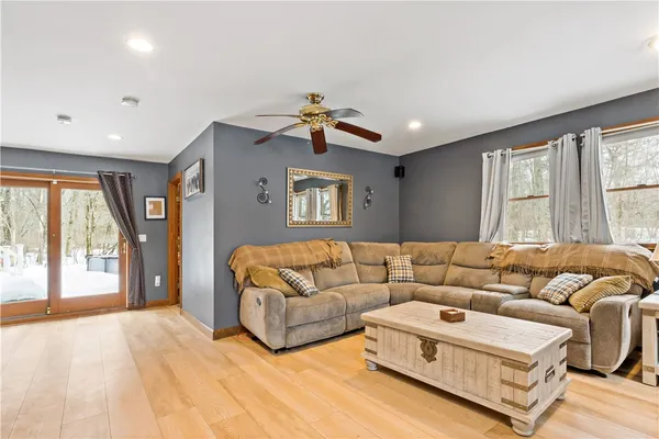 $549,900 | 702 Arcade Avenue, Seekonk, MA 02771