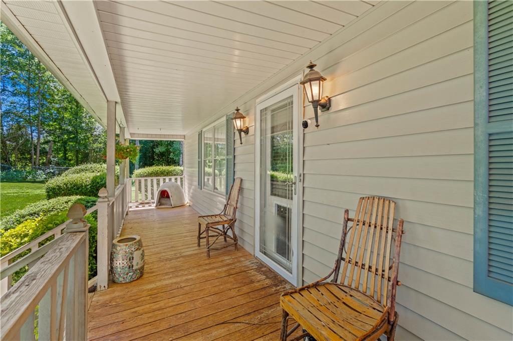 3880 Tanners Mill Road Gainesville, GA 30507 - Photo 8 of 44